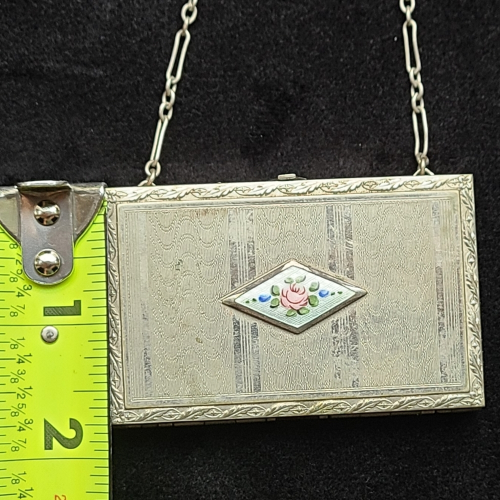 Edwardian Guilloche purse makeup compact - Picture 4 of 12